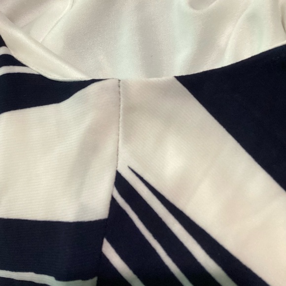 Lauren Ralph Lauren Navy Blue & White Ruched Dress Women’s Size 8 - Picture 7 of 7